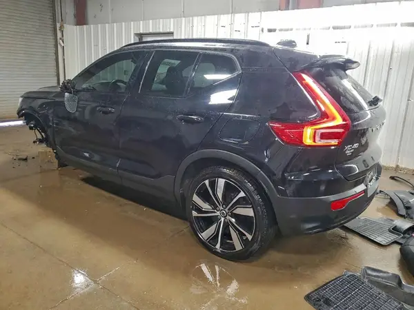 YV4ED3URXM2581597 2021 VOLVO XC40 - Image 2