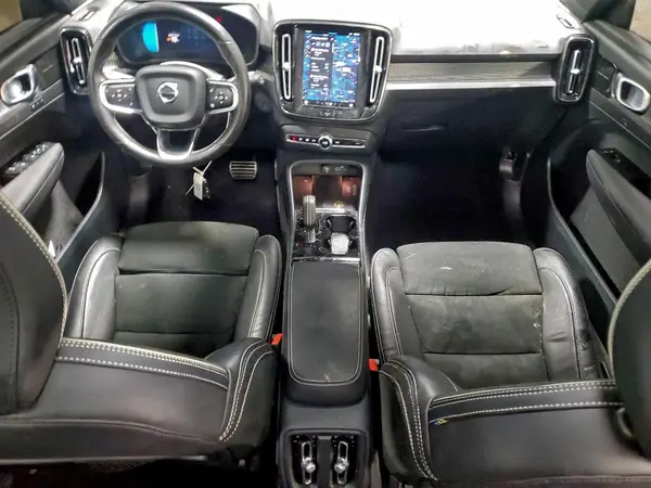 YV4ED3URXM2581597 2021 VOLVO XC40 - Image 8