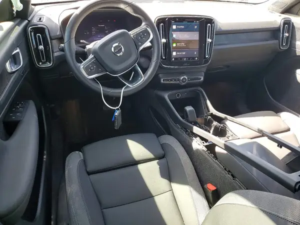 YV4ER3XKXR2231765 2024 VOLVO XC40 - Image 8