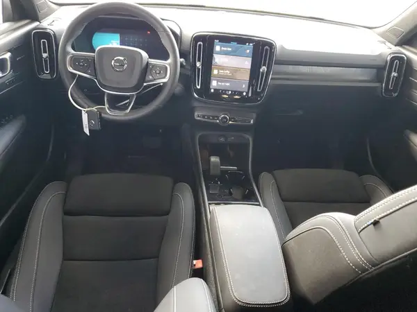 YV4ER3XM2R2231230 2024 VOLVO XC40 - Image 8