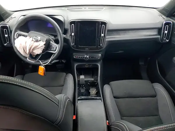 YV4ER3XM4R2247994 2024 VOLVO XC40 - Image 8