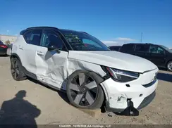 YV4ER3XM6R2260729 2024 VOLVO XC40
