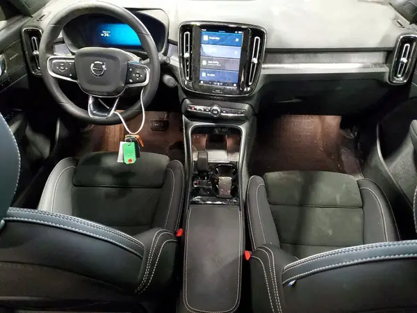 YV4ER3XM8R2233774 2024 VOLVO XC40 - Image 8