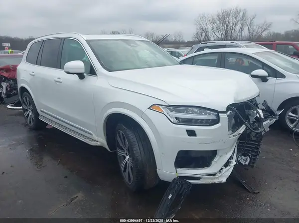 YV4H600A9P1925386 2023 VOLVO XC90 - Image 1