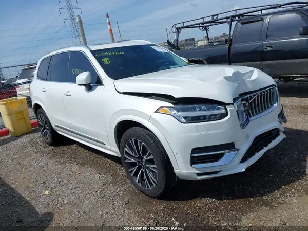 YV4H600N9P1936987 2023 VOLVO XC90 - Image 1