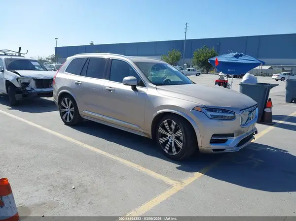 YV4H60CA2P1909994 2023 VOLVO XC90 - Image 1
