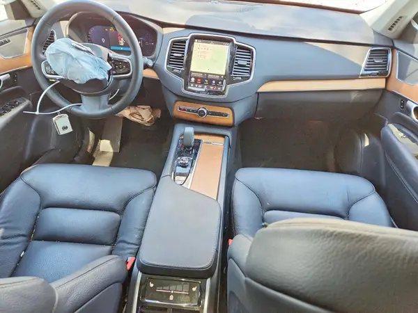 YV4H60CE1R1239358 2024 VOLVO XC90 - Image 8