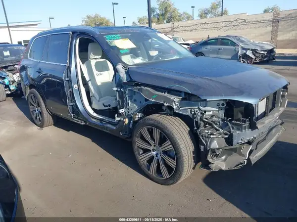 YV4H60CE2R1253396 2024 VOLVO XC90 - Image 1