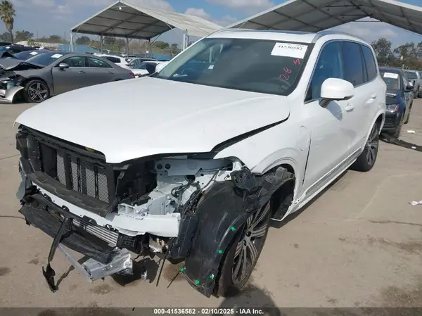 YV4H60CE6R1237976 2024 VOLVO XC90 - Image 2