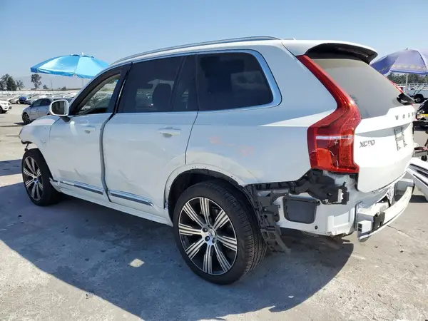 YV4H60CE7R1233824 2024 VOLVO XC90 - Image 2