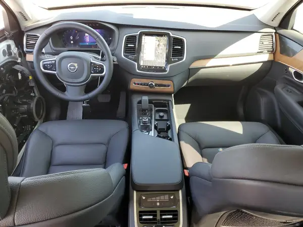 YV4H60CE7R1233824 2024 VOLVO XC90 - Image 8