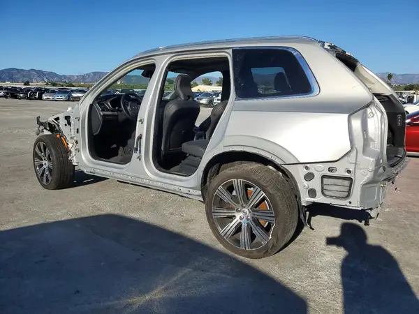 YV4H60CE9R1148211 2024 VOLVO XC90 - Image 2