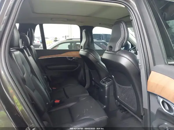 YV4H60CE9R1188000 2024 VOLVO XC90 - Image 8