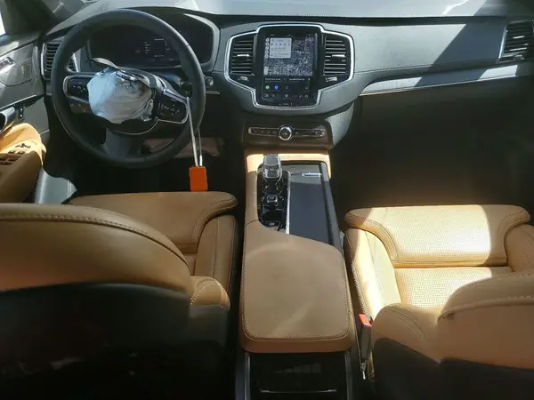 YV4H60CF2R1161827 2024 VOLVO XC90 - Image 8