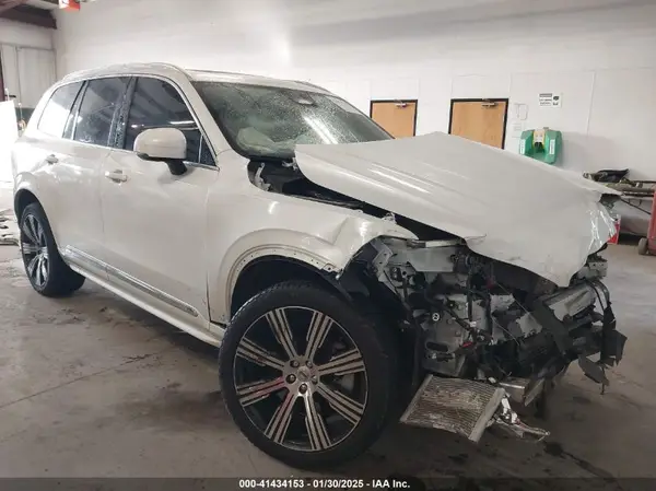 YV4H60CF3R1154370 2024 VOLVO XC90 - Image 1
