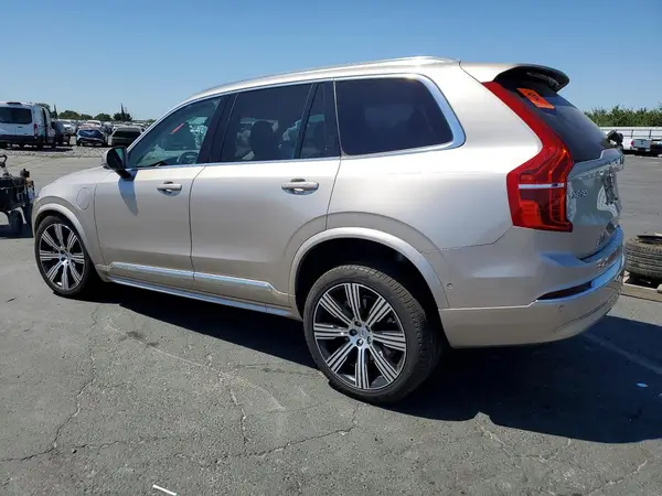 YV4H60CF5R1245494 2024 VOLVO XC90 - Image 2