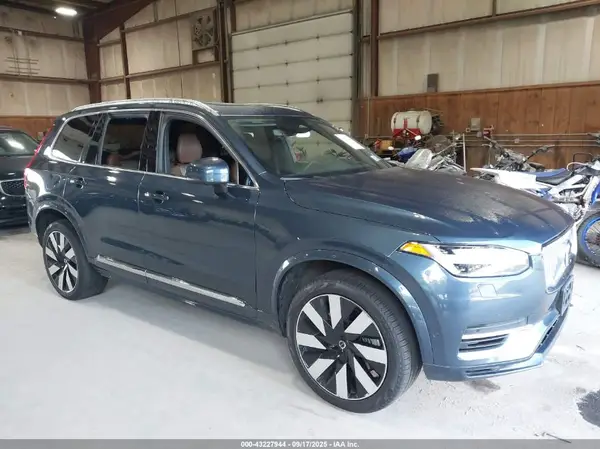 YV4H60CF8R1210674 2024 VOLVO XC90 - Image 1