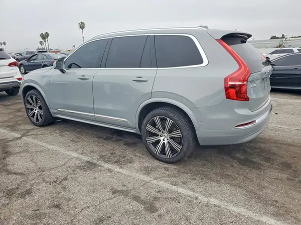 YV4H60CFXR1246074 2024 VOLVO XC90 - Image 2