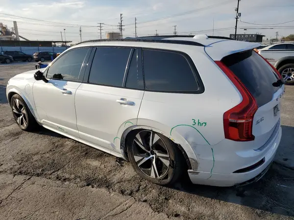 YV4H60CM5N1854125 2022 VOLVO XC90 - Image 2
