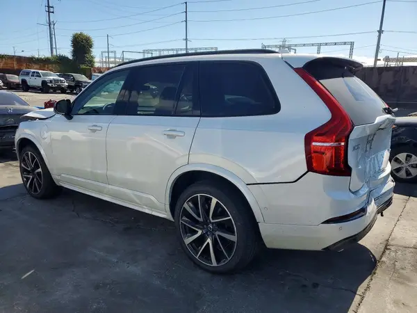 YV4H60CX8P1928845 2023 VOLVO XC90 - Image 2