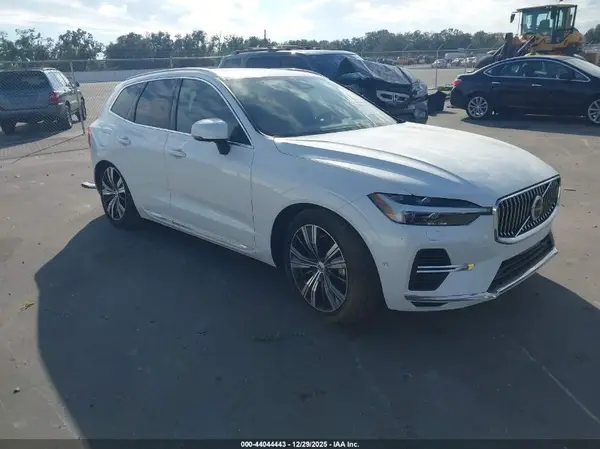 YV4H60DA1P1376177 2023 VOLVO XC60 - Image 1