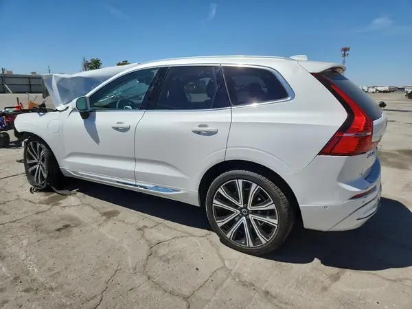 YV4H60DA9P1394278 2023 VOLVO XC60 - Image 2
