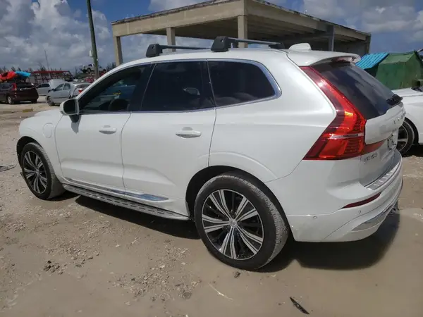 YV4H60DE1P1210261 2023 VOLVO XC60 - Image 2