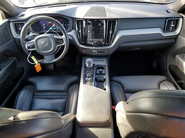 YV4H60DJ4R1889989 2024 VOLVO XC60 - Image 8