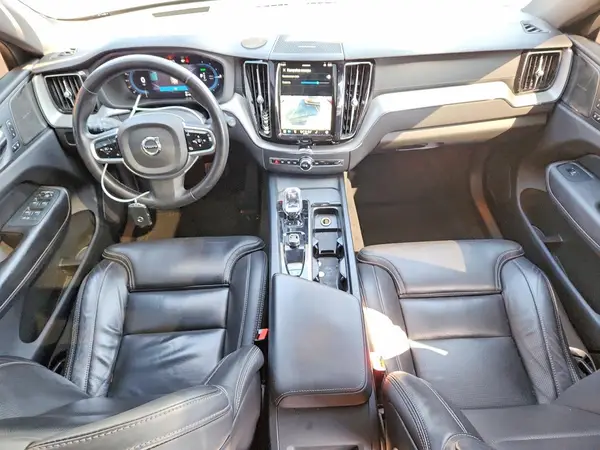 YV4H60DJ7R1911838 2024 VOLVO XC60 - Image 8