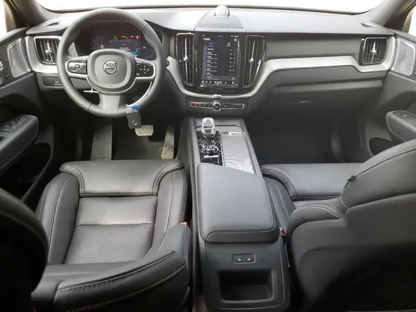 YV4H60DJ9R1903661 2024 VOLVO XC60 - Image 8