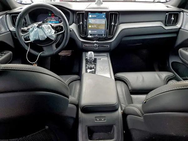 YV4H60DJ9R1910285 2024 VOLVO XC60 - Image 8