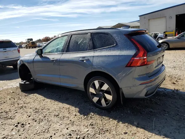 YV4H60DL3R1800401 2024 VOLVO XC60 - Image 2