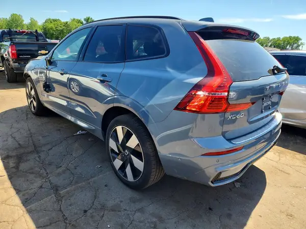 YV4H60DL3R1814749 2024 VOLVO XC60 - Image 2