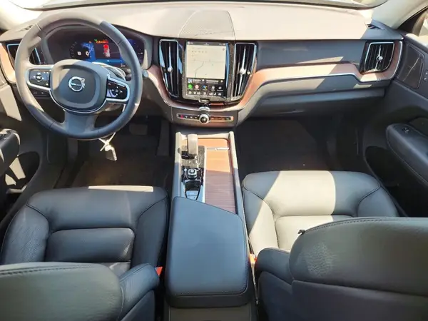 YV4H60DL3R1814749 2024 VOLVO XC60 - Image 8