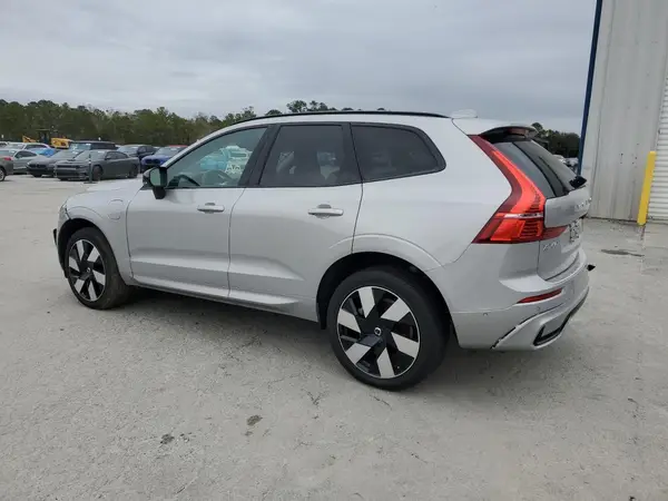YV4H60DL6R1744521 2024 VOLVO XC60 - Image 2