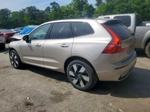 YV4H60DL6R1782587 2024 VOLVO XC60 - Image 2