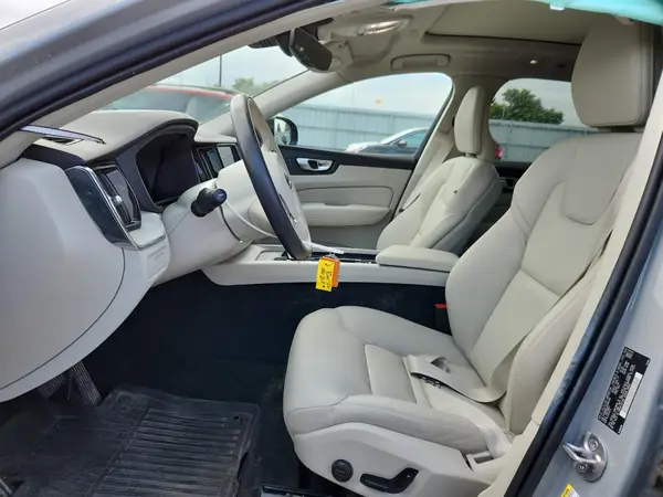 2024 VOLVO XC60 auction photo 7