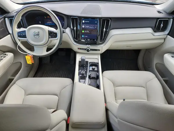 YV4H60DL9R1860490 2024 VOLVO XC60 - Image 8