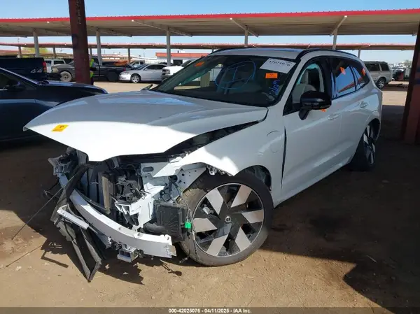 YV4H60DL9R1915780 2024 VOLVO XC60 - Image 2