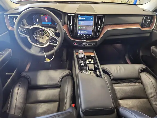 YV4H60DM1R1723956 2024 VOLVO XC60 - Image 8
