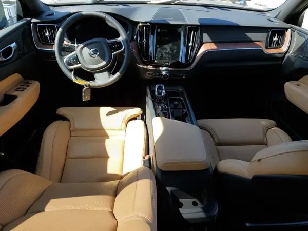 YV4H60DM1R1945509 2024 VOLVO XC60 - Image 8