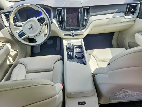 YV4H60DM3R1918022 2024 VOLVO XC60 - Image 8
