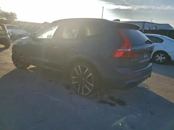 YV4H60DM8R1914841 2024 VOLVO XC60 - Image 2