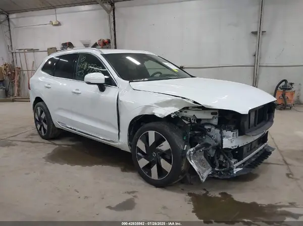 YV4H60DN4P1301007 2023 VOLVO XC60 - Image 1