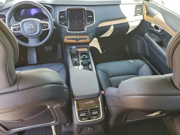 YV4H60LE3R1150424 2024 VOLVO XC90 - Image 8