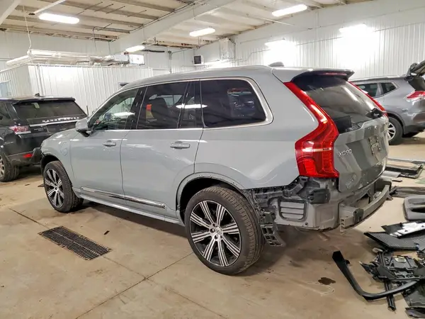 YV4H60LE4R1236888 2024 VOLVO XC90 - Image 2