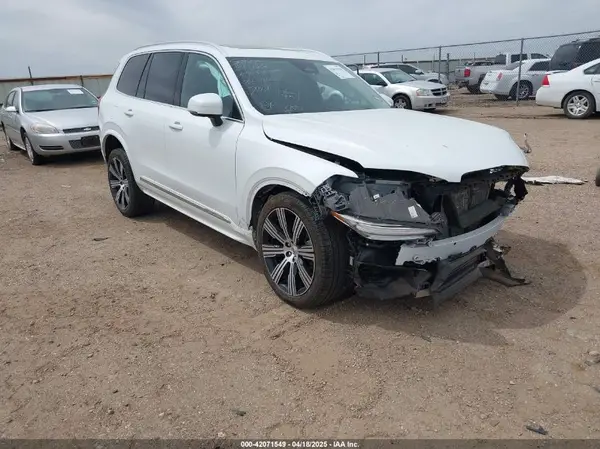 YV4H60LFXR1217884 2024 VOLVO XC90 - Image 1
