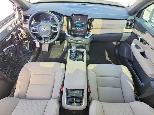 YV4H60PA0S1379947 2025 VOLVO XC90 - Image 8