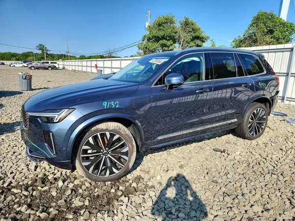 YV4H60PB8S1353587 2025 VOLVO XC90 - Image 1