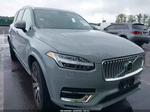 YV4H60PE1S1328346 2025 VOLVO XC90 - Image 1